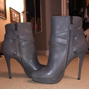 Charles David- Vero Cuoio Leather Heeled Booties